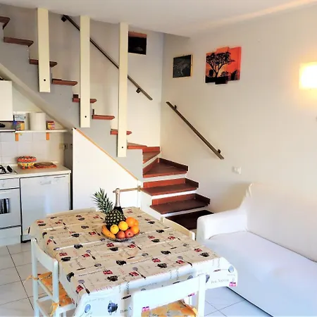 Portolongone Apartment Porto Azzurro